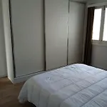 Upstairs Homestay Ponta Delgada (Sao Miguel)