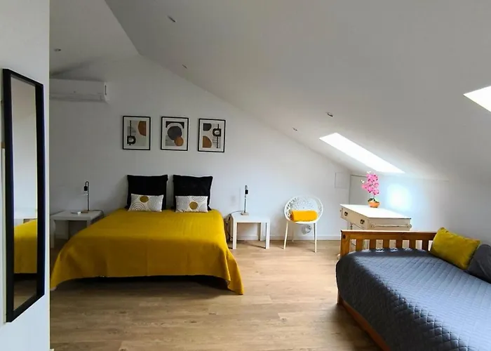 Privatunterkunft Upstairs *